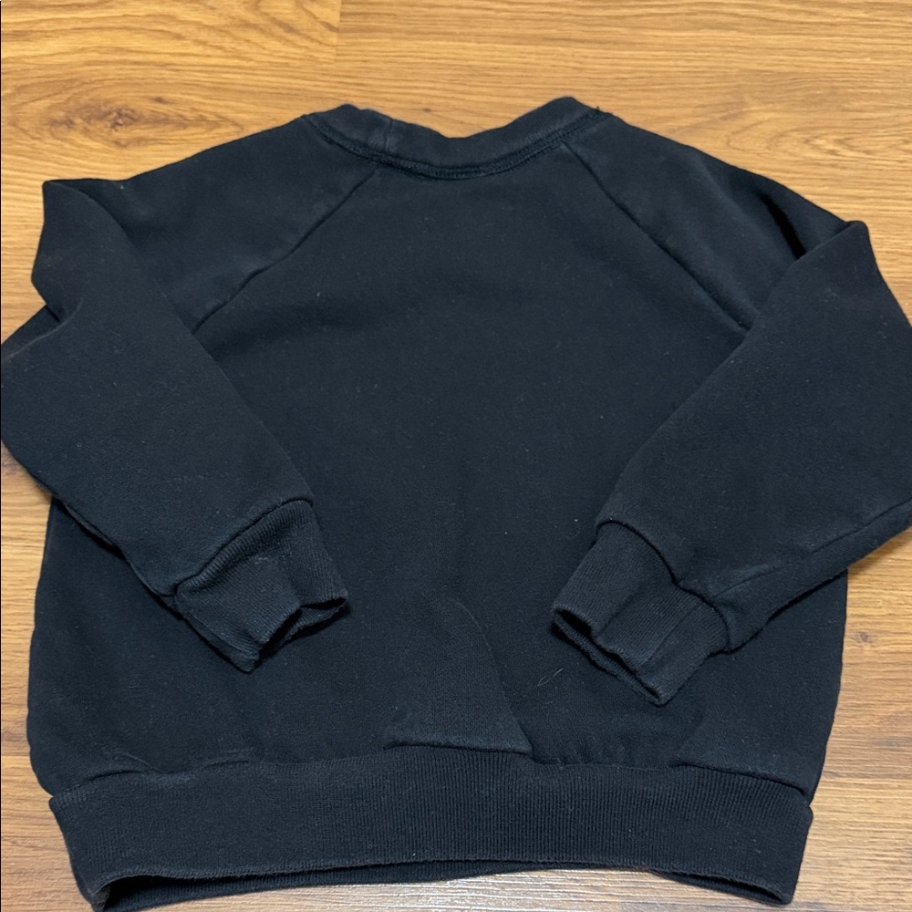 GAP Black Crewneck Sweatshirt with Gold Bear Patch - Picture 3 of 3